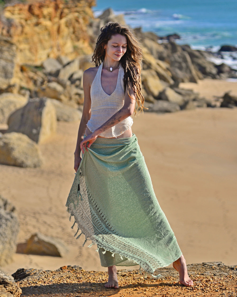 Nitya Net Shawl