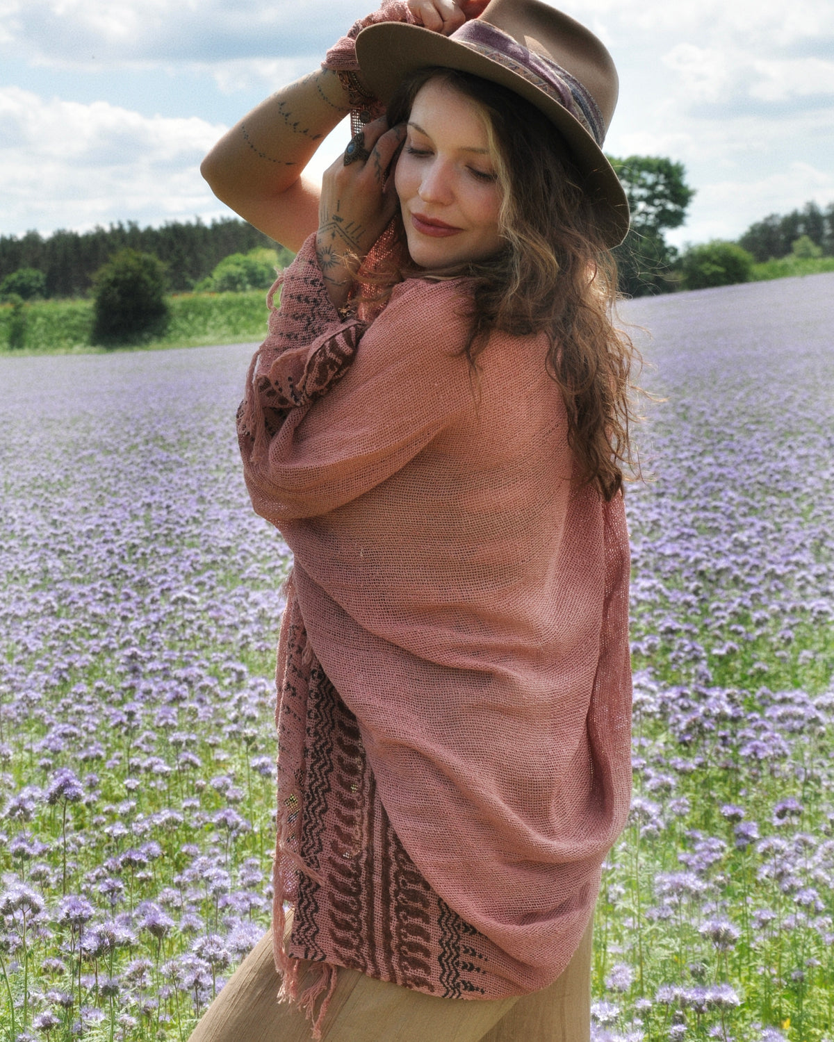 Nitya Net Shawl