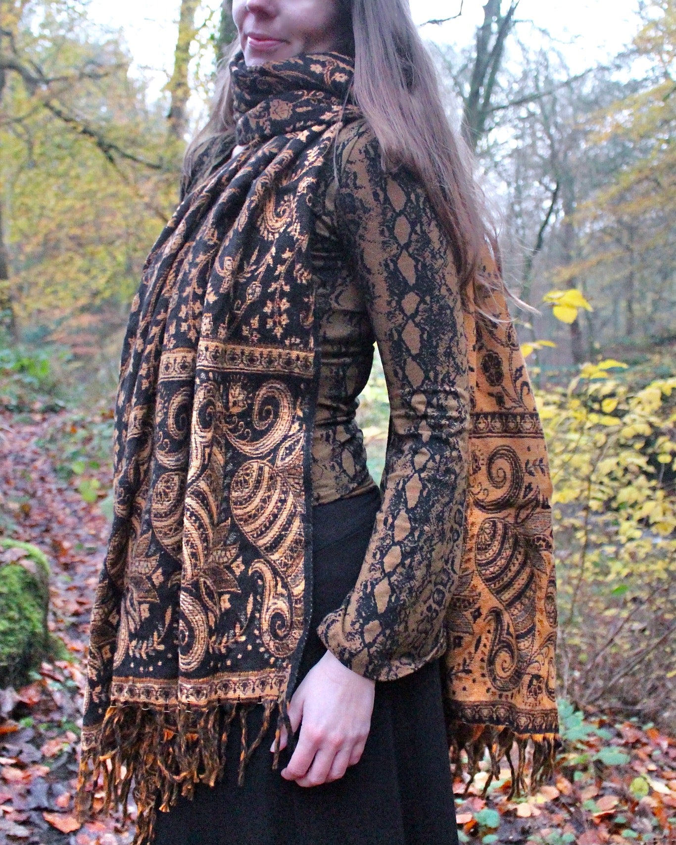 Suraya Shawl