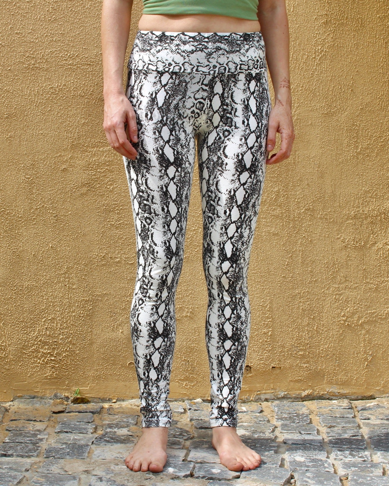 Snakeskin Leggings - White