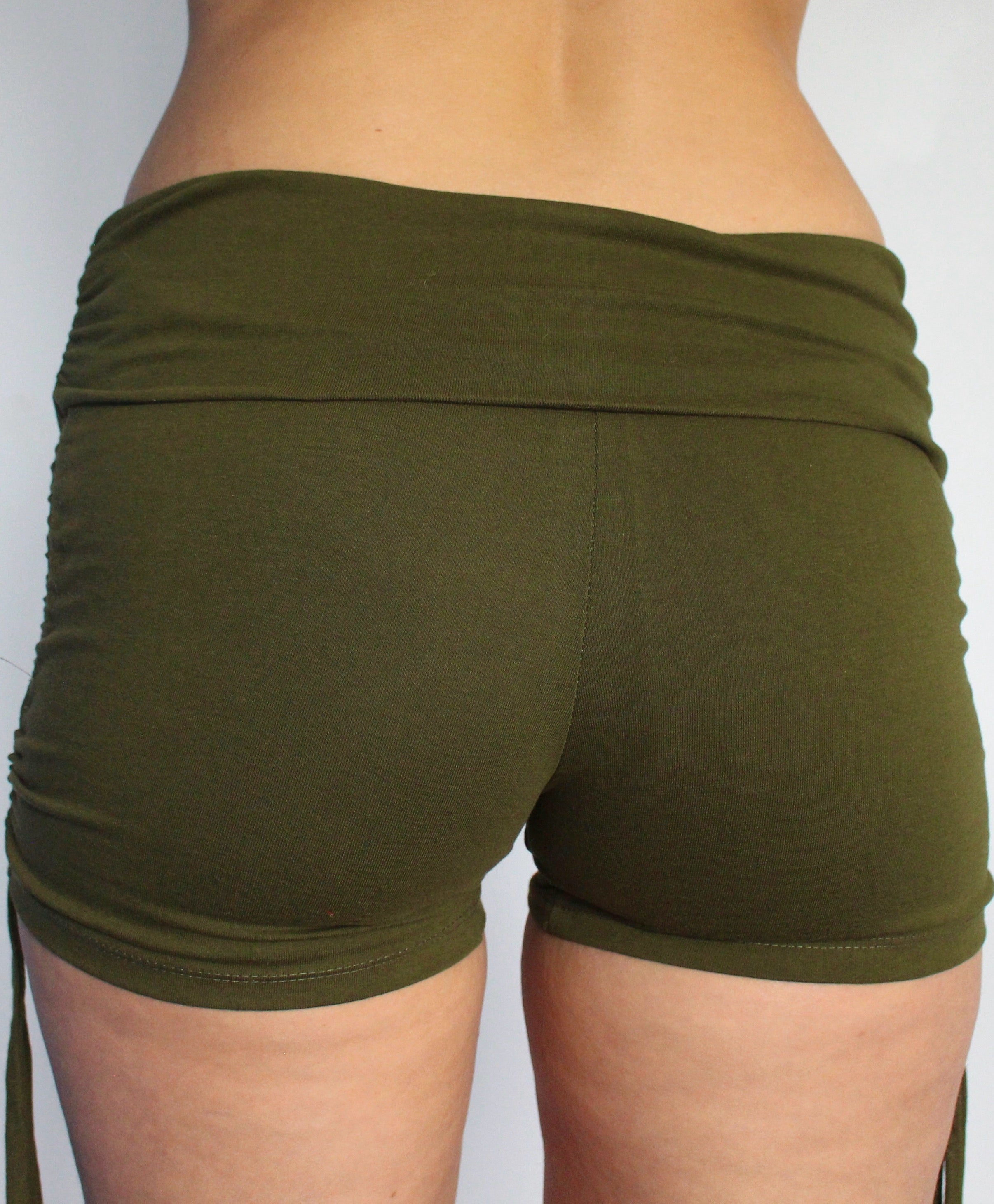 Lahni Shorts