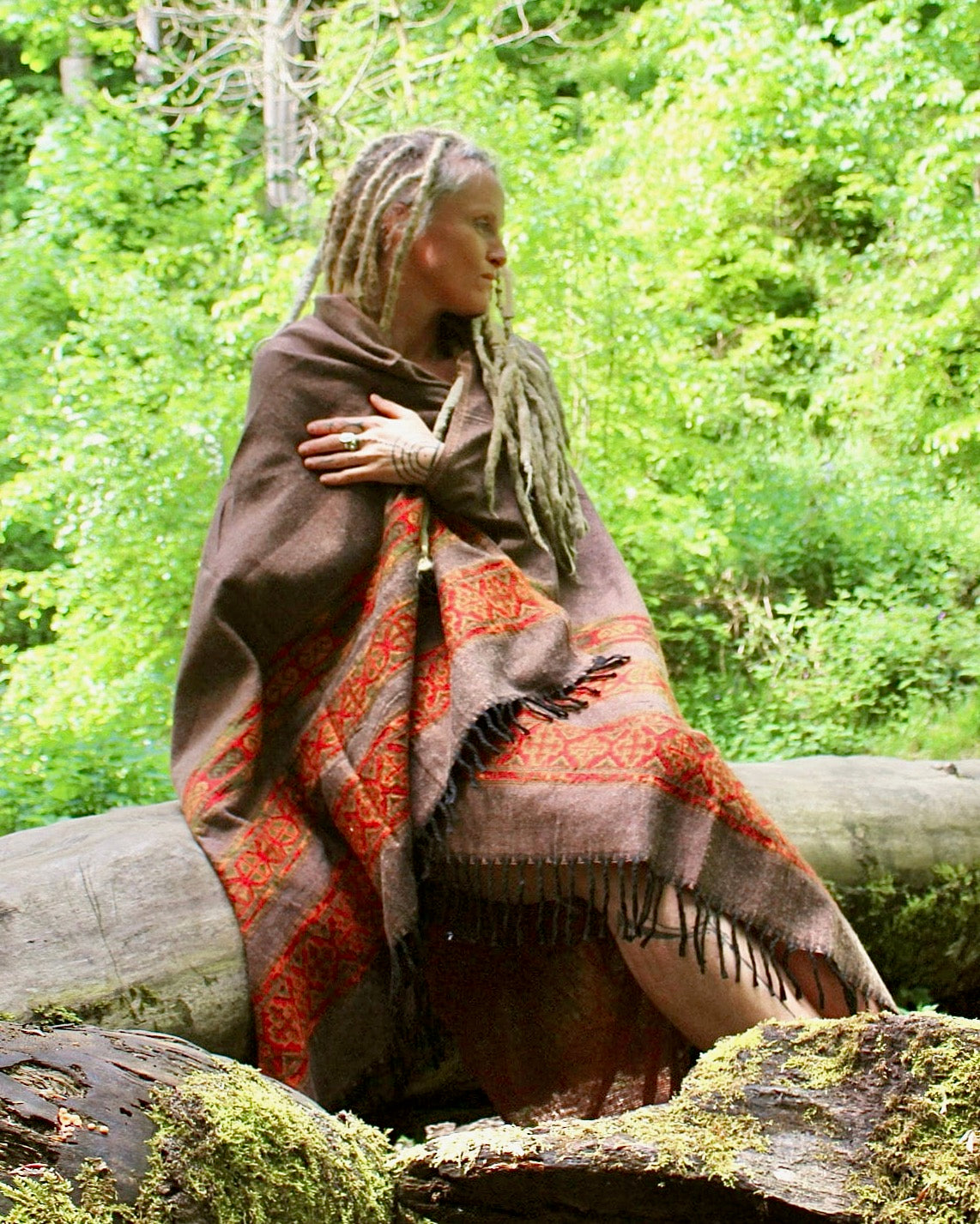Eira Shawl