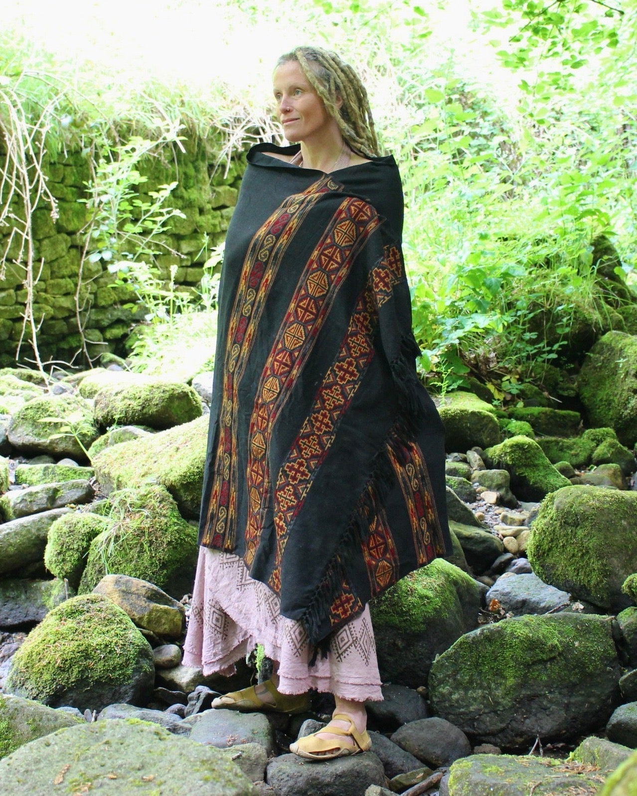 Eira Shawl