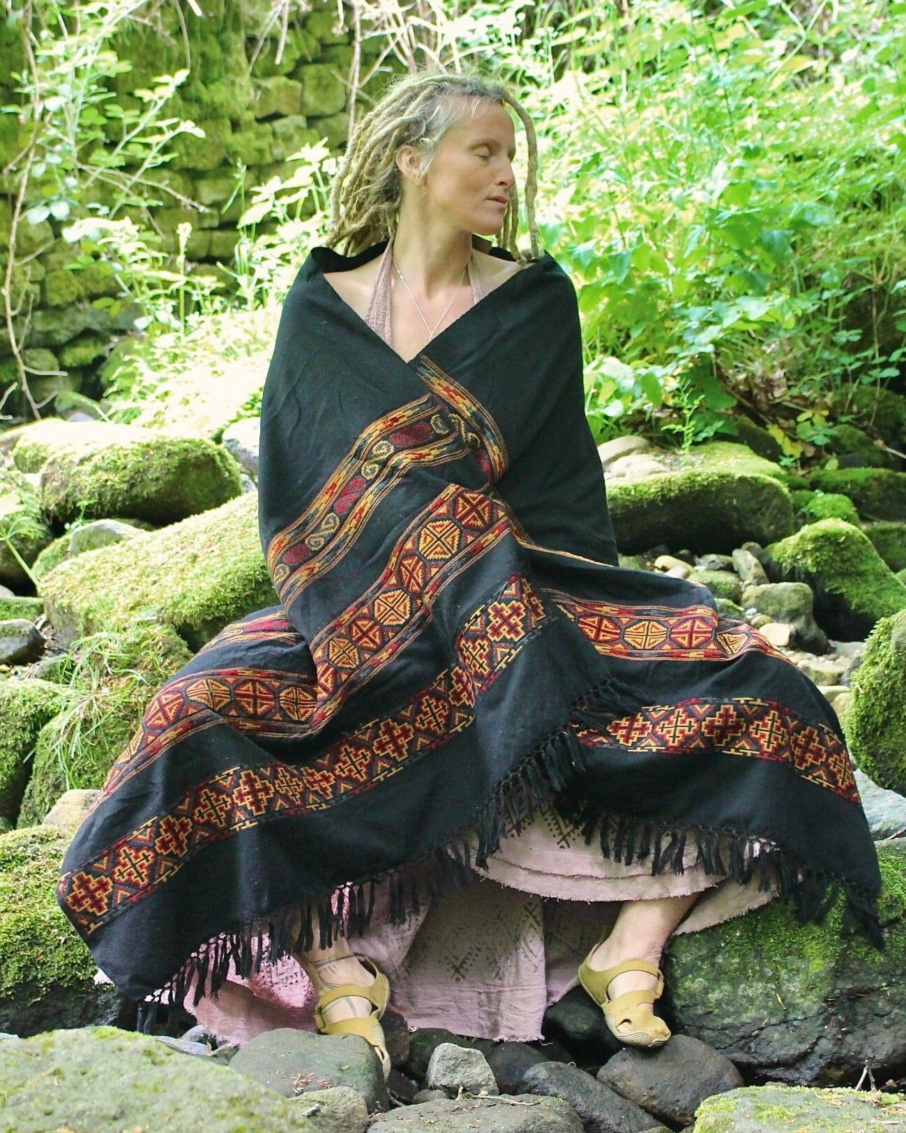 Eira Shawl