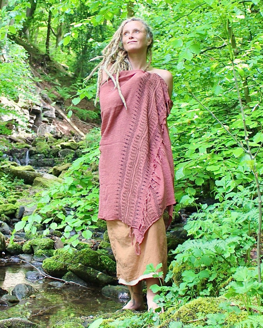 Nitya Net Shawl